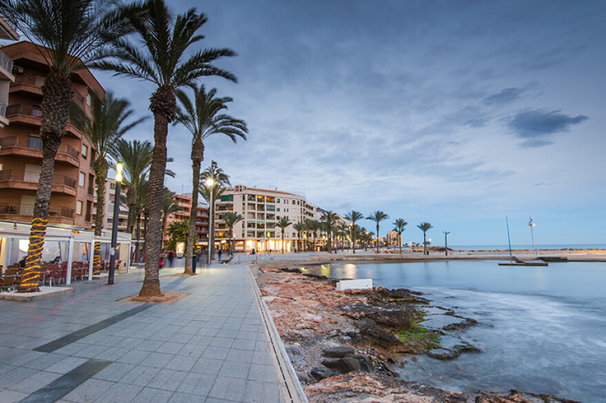 Torrevjejos pajūrio promenada